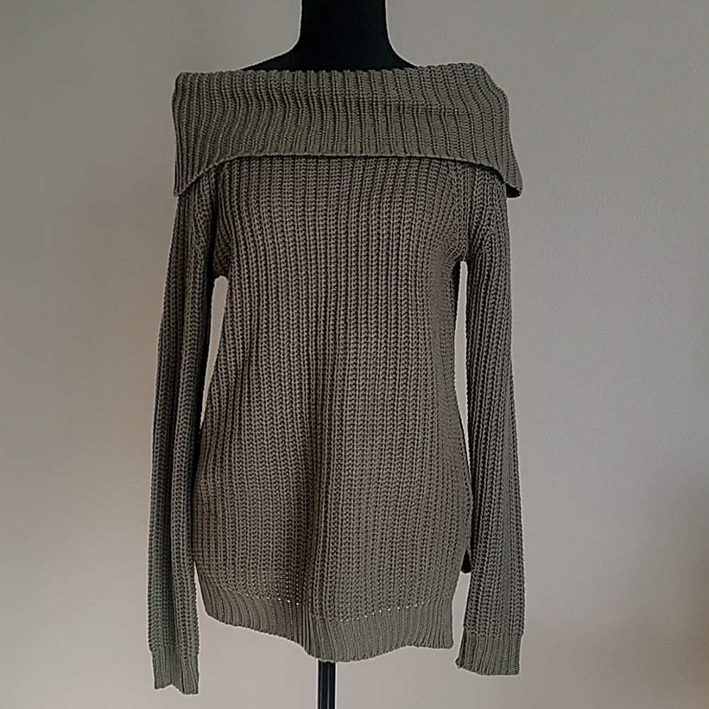 Womens cowlneck sweater, green, small